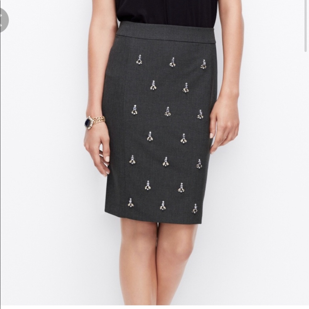 Ann Taylor NWT charcoal gray pencil skirt rhinestone detail